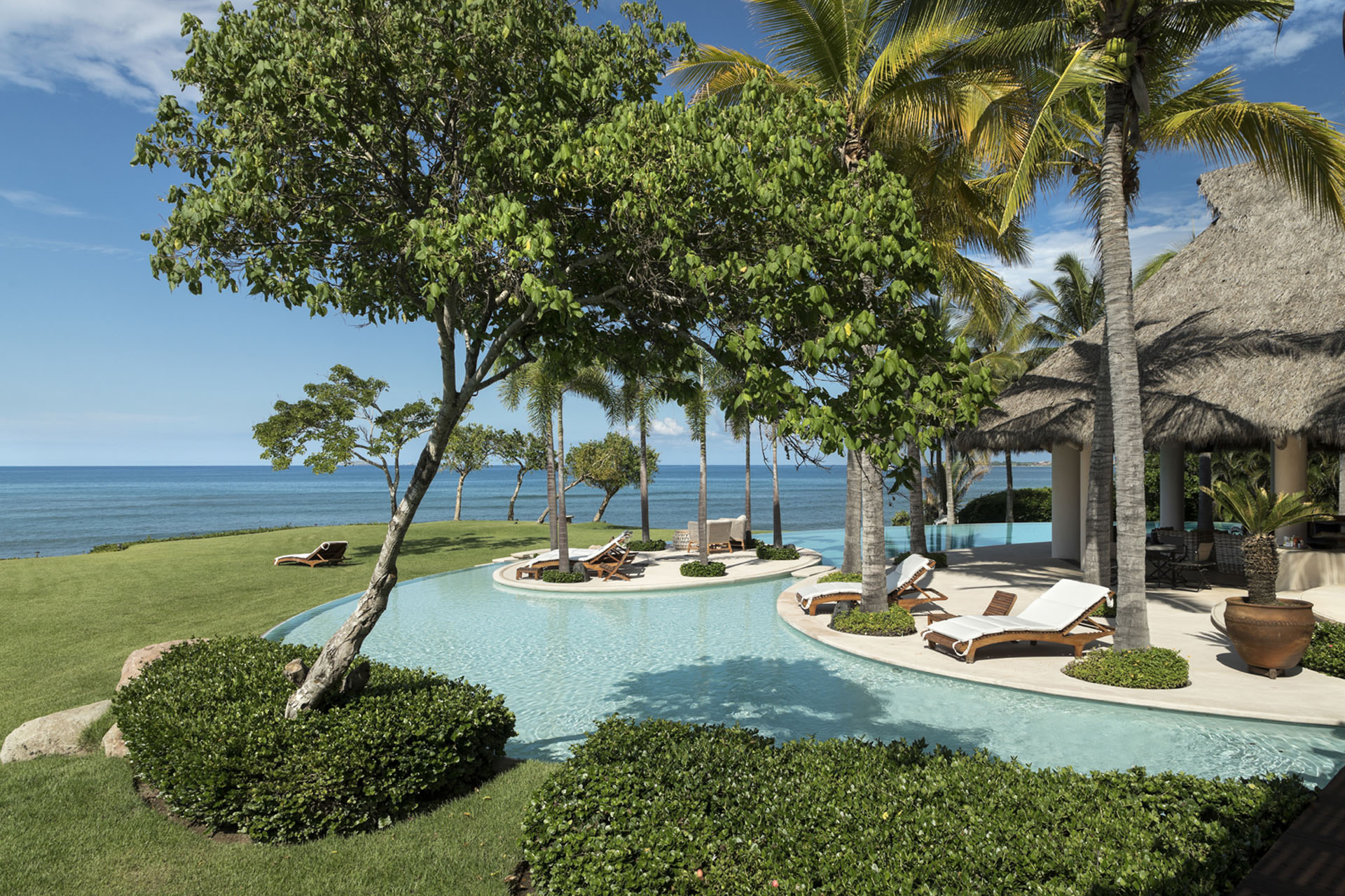 Private pool